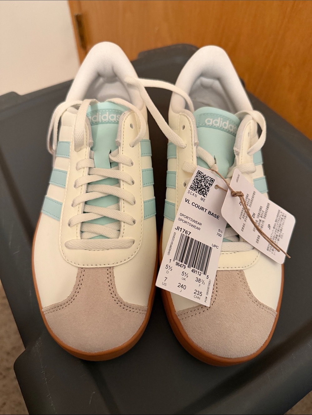 adidas VL Court Basic Sneakers - Cream & Baby Blue with Gum Sole